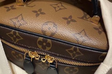 Louis Vuitton M45165 Vanity PM Monogram photo review