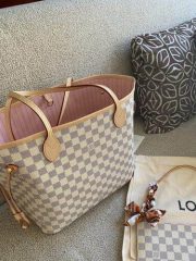 Louis Vuitton N41605 Neverfull MM Rose Ballerine Damier Azur Canvas photo review